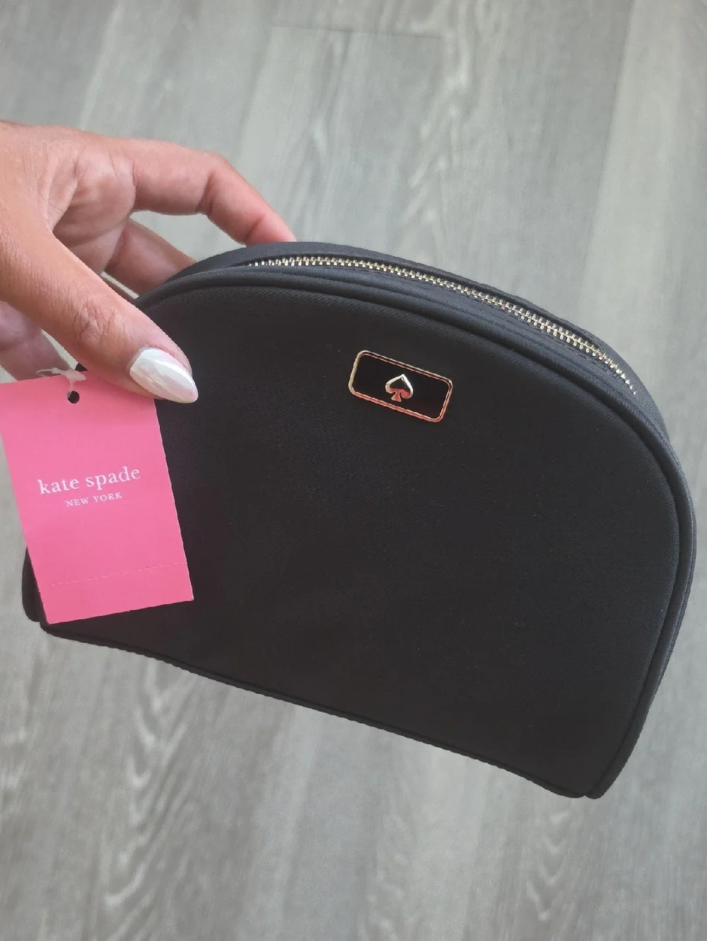 ♠️✨️NEW✨️ Kate Spade Black Dome Cosmetic Pouch Make Up Bag with Gold Accent